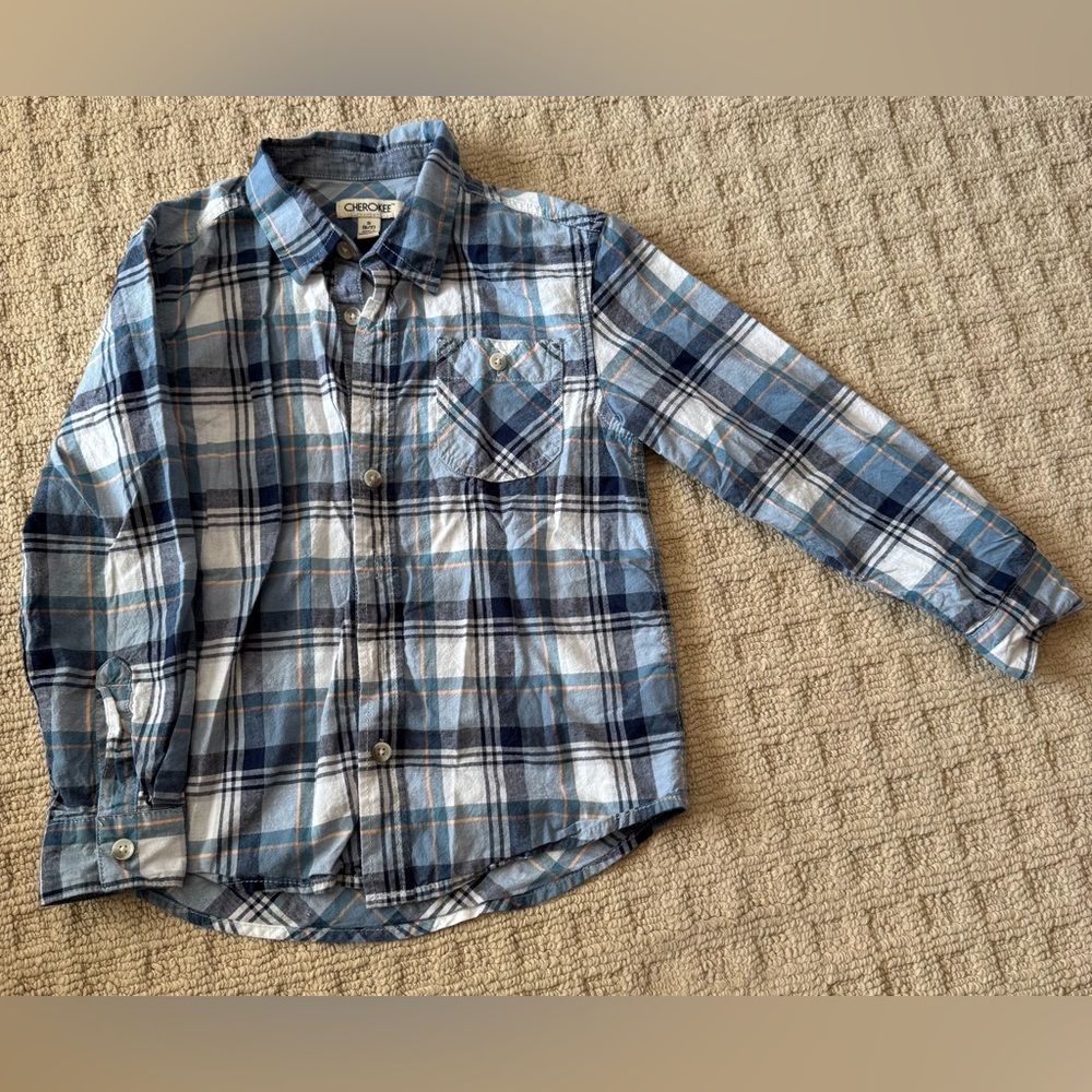 Cherokee button-down dress shirt, boys size small (6/7)